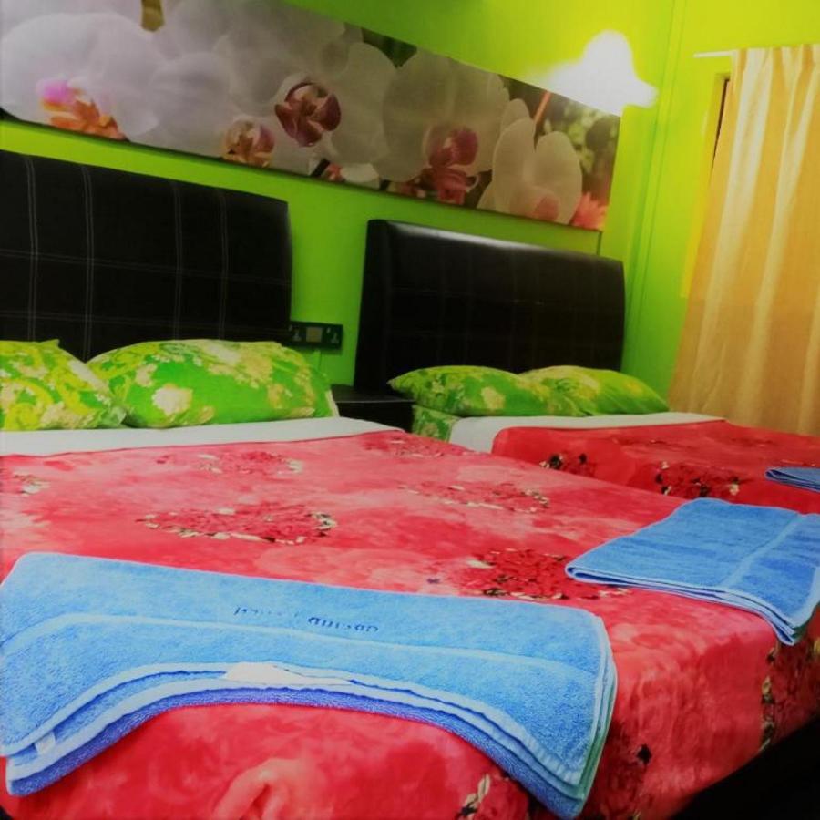 Oyo 90760 Lily Haven Hotel Tanah Rata Buitenkant foto